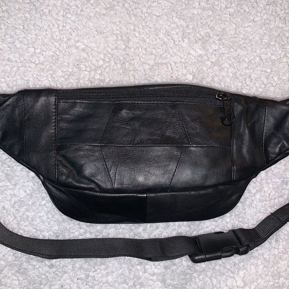 Black Genuine Leather Belt Bag / Fanny Pack - Picture 10 of 16